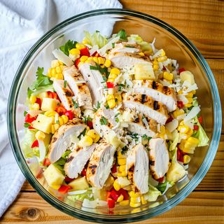 Sałatka Hawajska z kurczakiem