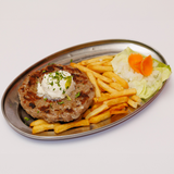 Pljeskavica na kajmaku 300g