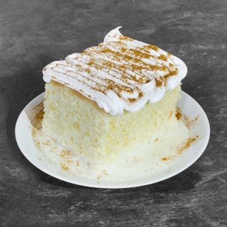Tres Leches (Porción)