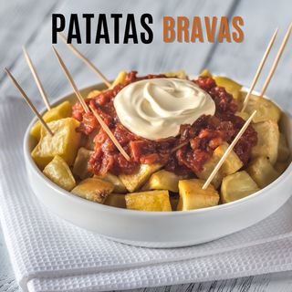 Ración De Patatas Bravas