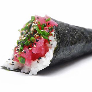 66. TEMAKI ATUM 2peças