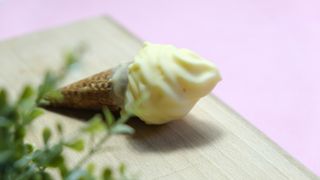Mini cono gelato crema - al pezzo