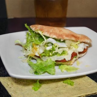 Bocadillo Falafel