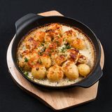 Филе цыпленка с картофелем и зеленью 