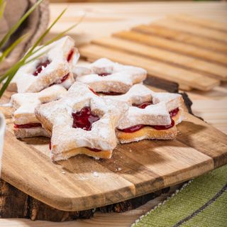 Линцер сладки с малинов конфитюр (200гр)