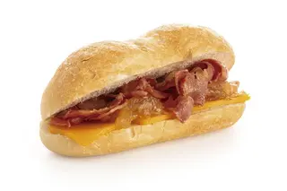Bocadillo de bacon con Queso