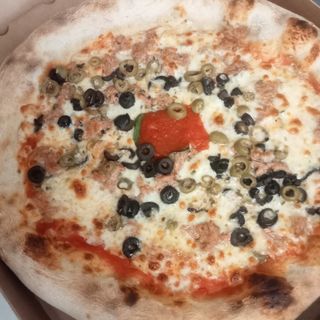 Pizza atún aceitunas (33 cm.)