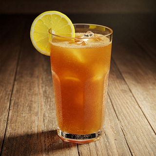 Agua Panela con limón