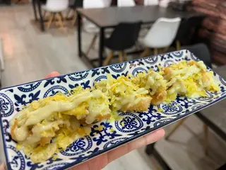 Bolitas De Langostinos Con Salsa Secreta