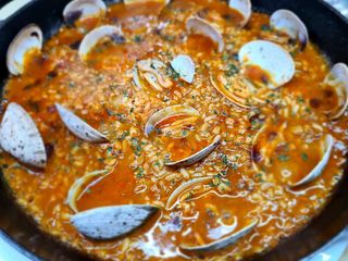 Arroz Con Almejas (Ración)