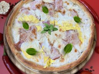 Піца Карбонара