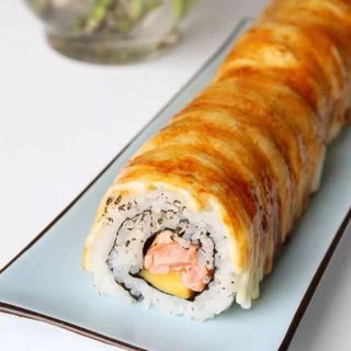 153.SALMON QUESO CRUJIENTE