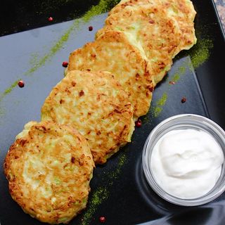 Оладки з кабачка   (250/50г)