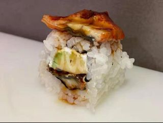 51.Anguila Uramaki (8 Pzas.)