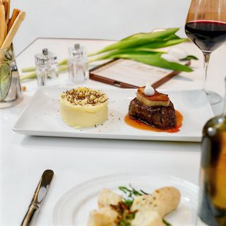 Mușchi de vită Rossini