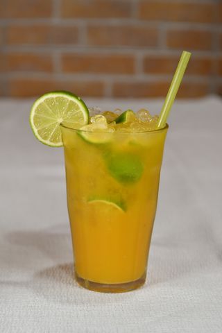 CAIPIRIÑA DE MARACUYA