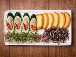 Закуска з оселедця та форшмаку по-одеськи (300g)