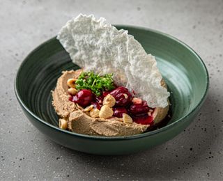 Pate din ficat de pui cu dulceața din vișine