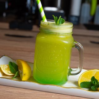 Limonada cu mere verzi