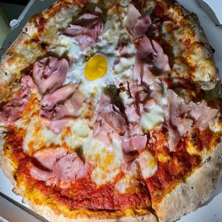 Pizza Bismark (33 cm.)
