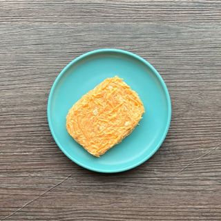 Салат из моркови с чесноком и сыром