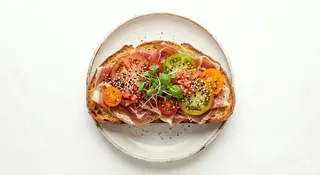 Tostada Jamón York