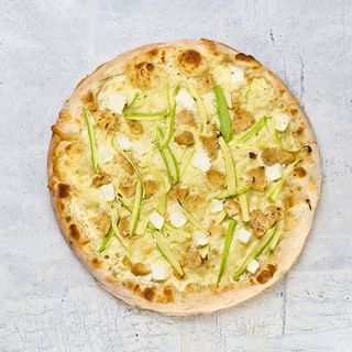 Piletina i feta pizza