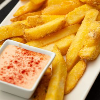PATATAS FRITAS - FRIED PATATOES