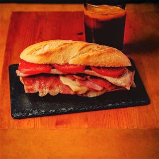Bocadillo Licántropo
