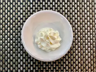 Cream cheese 