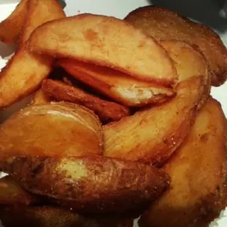 Patatas Deluxe (Ración) 