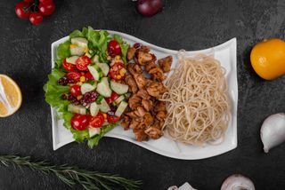 Курица со спагетти