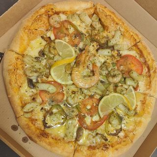 Pizza Frutos Del Mar Mediana