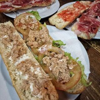 Jamón ibérico y queso de oveja (ración)