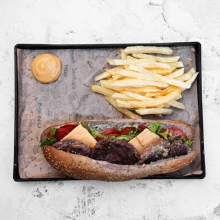 Sandwich Viande hachée avec Frites
