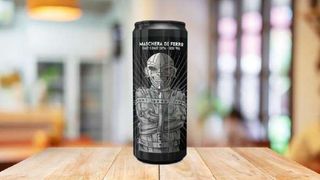 Maschera di ferro in lattina