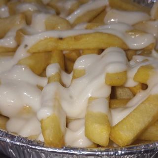 Patatas con salsa Roquefort ( 3 o 4pers)