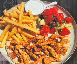 Гирос пилешки