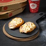 ნივრიანი კრუტონი, ყველით და ლორით