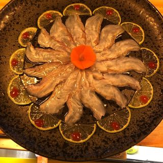 Carpaccio de peixe branco