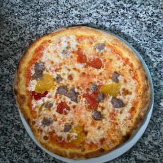 Salsiccia e peperoni