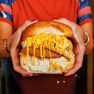 Porchetta e formaggio