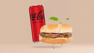 Burger z szarpaną wołowiną + Coca Cola Zero 0,33 ml