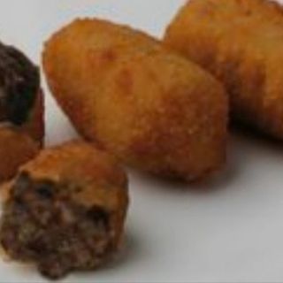 Croquetas de chipirón 