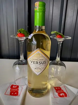 Versus - Sweet White