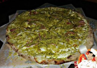 Pizza gustosa normale