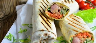 Сосиска класична в лаваші (200г)