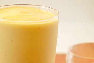 Zumo de plátano con coco y piña (350 ml.)