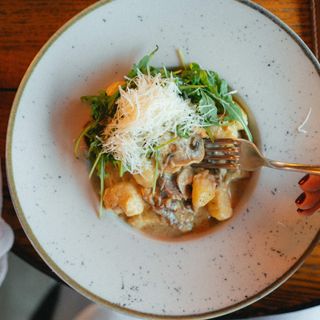 Njoke sa pršutom i blitvom 400 gr