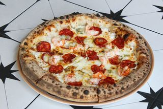 Салямі піканте з тигровими креветками (530g)